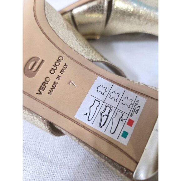 Elata Leather sandal NWB - size 7 - Picture 9 of 14